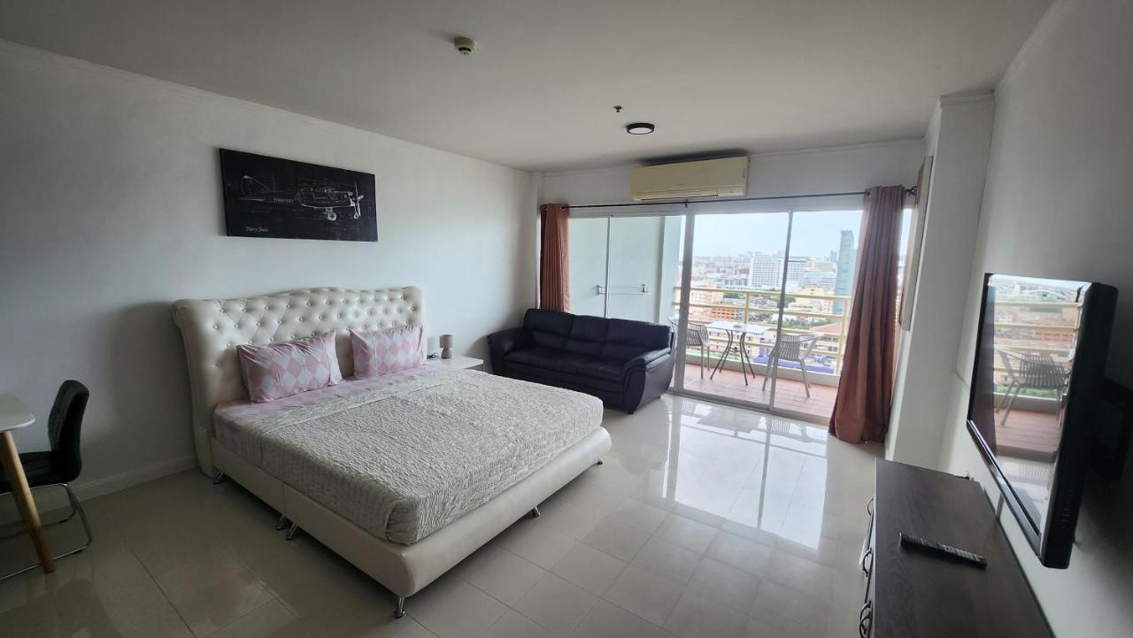 Condo Express View Talay 6 Pattaya Bagian luar foto