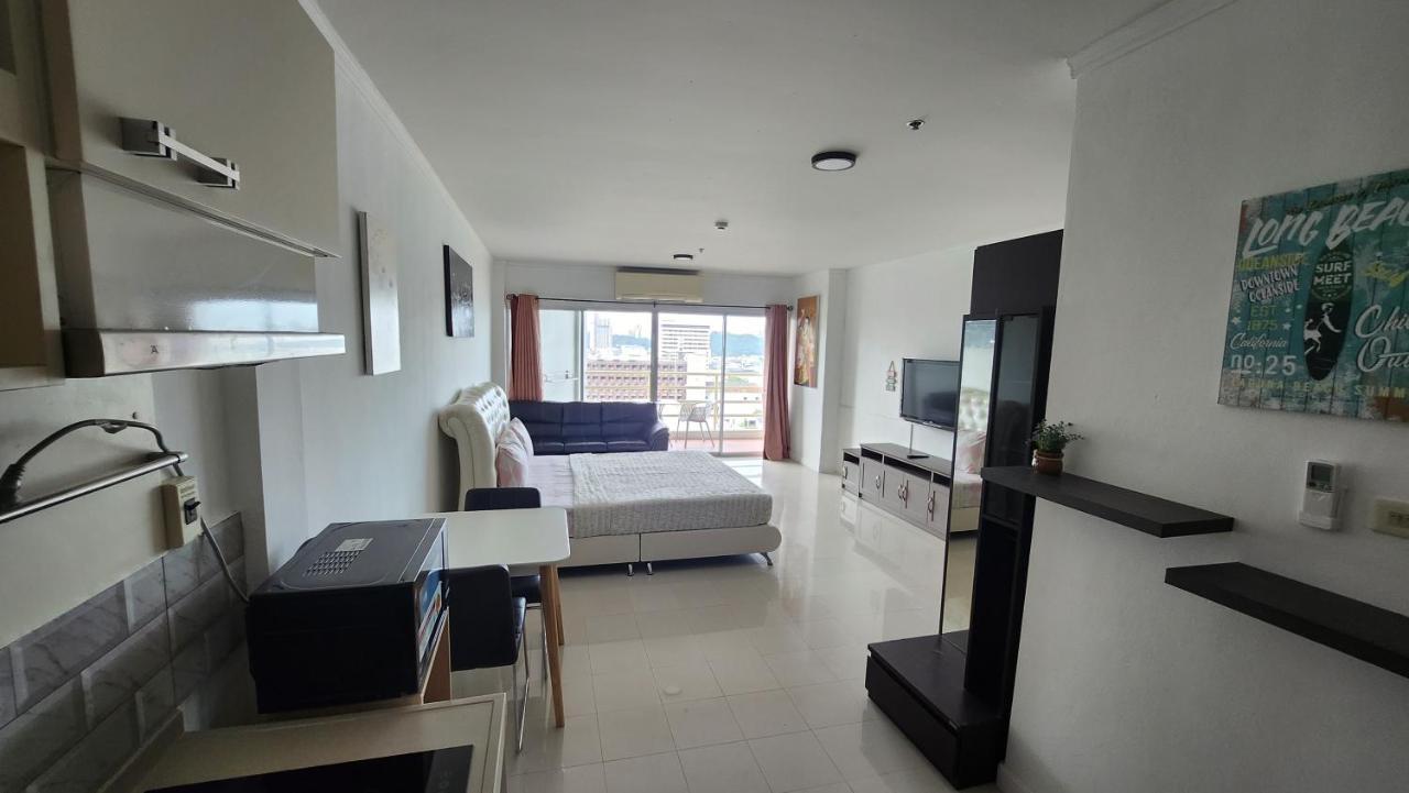 Condo Express View Talay 6 Pattaya Bagian luar foto