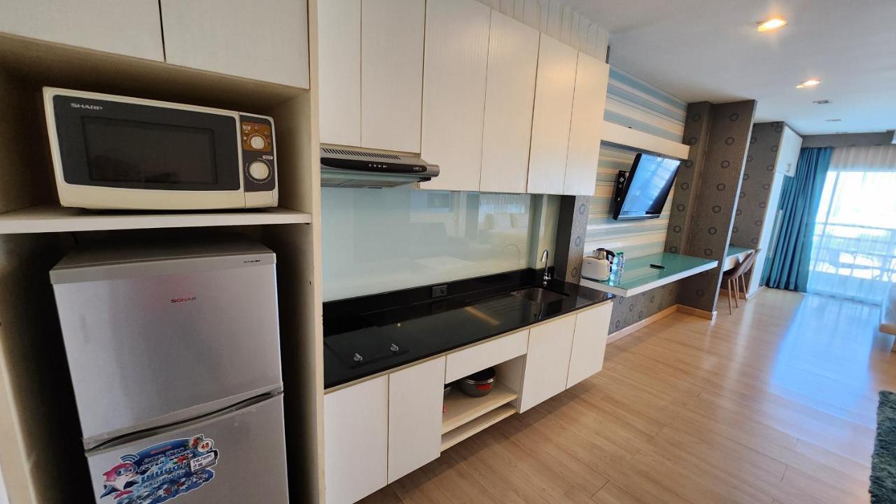 Condo Express View Talay 6 Pattaya Bagian luar foto