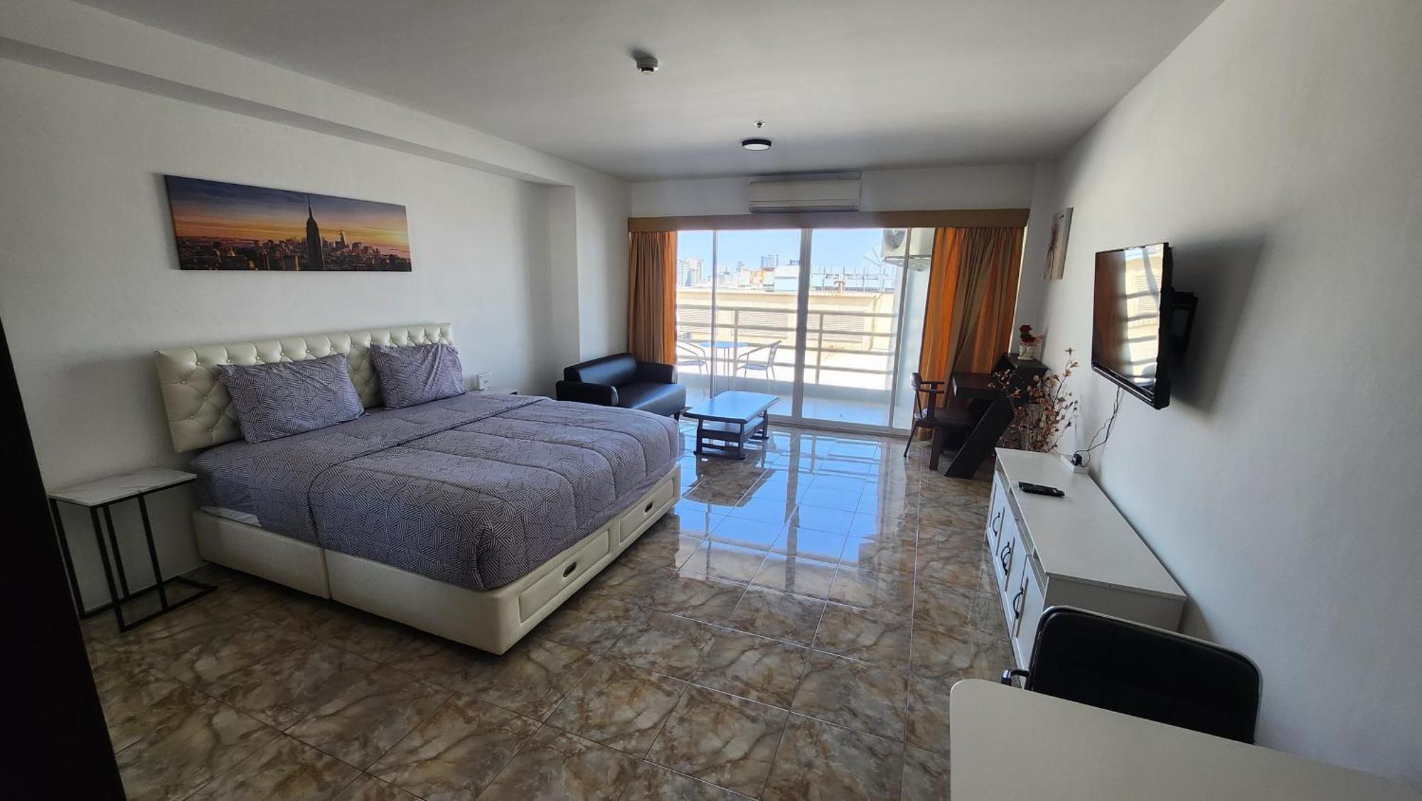 Condo Express View Talay 6 Pattaya Bagian luar foto