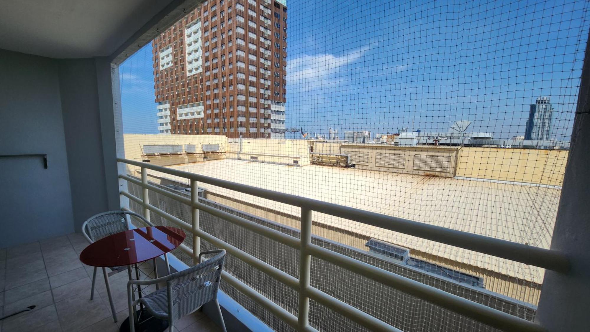 Condo Express View Talay 6 Pattaya Bagian luar foto