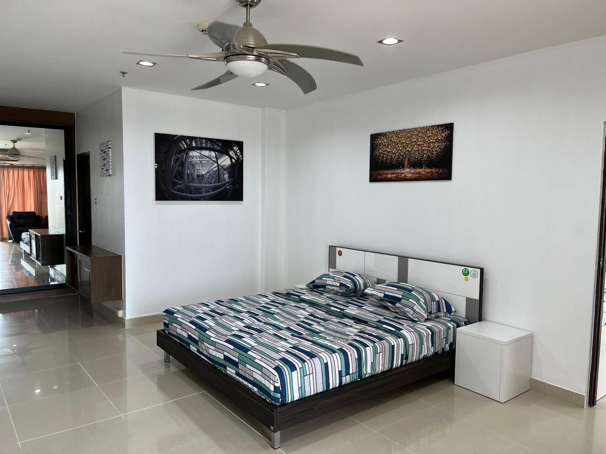 Condo Express View Talay 6 Pattaya Bagian luar foto