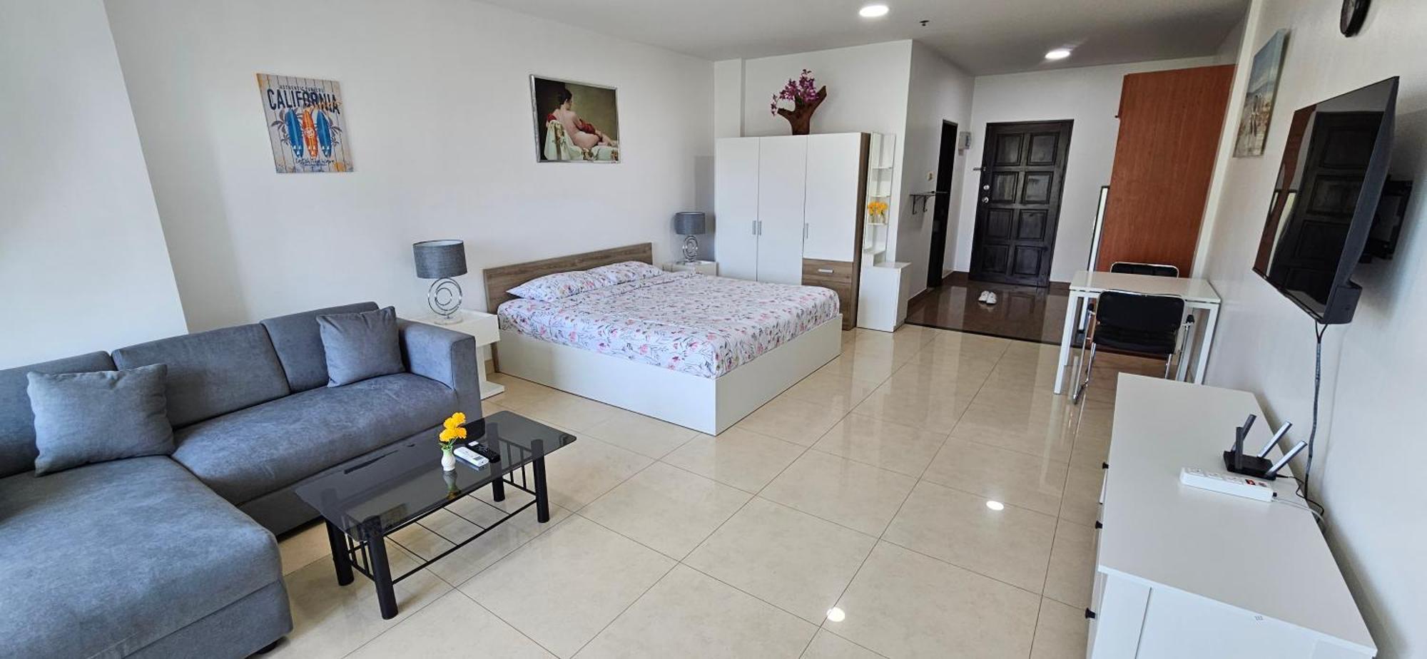 Condo Express View Talay 6 Pattaya Bagian luar foto