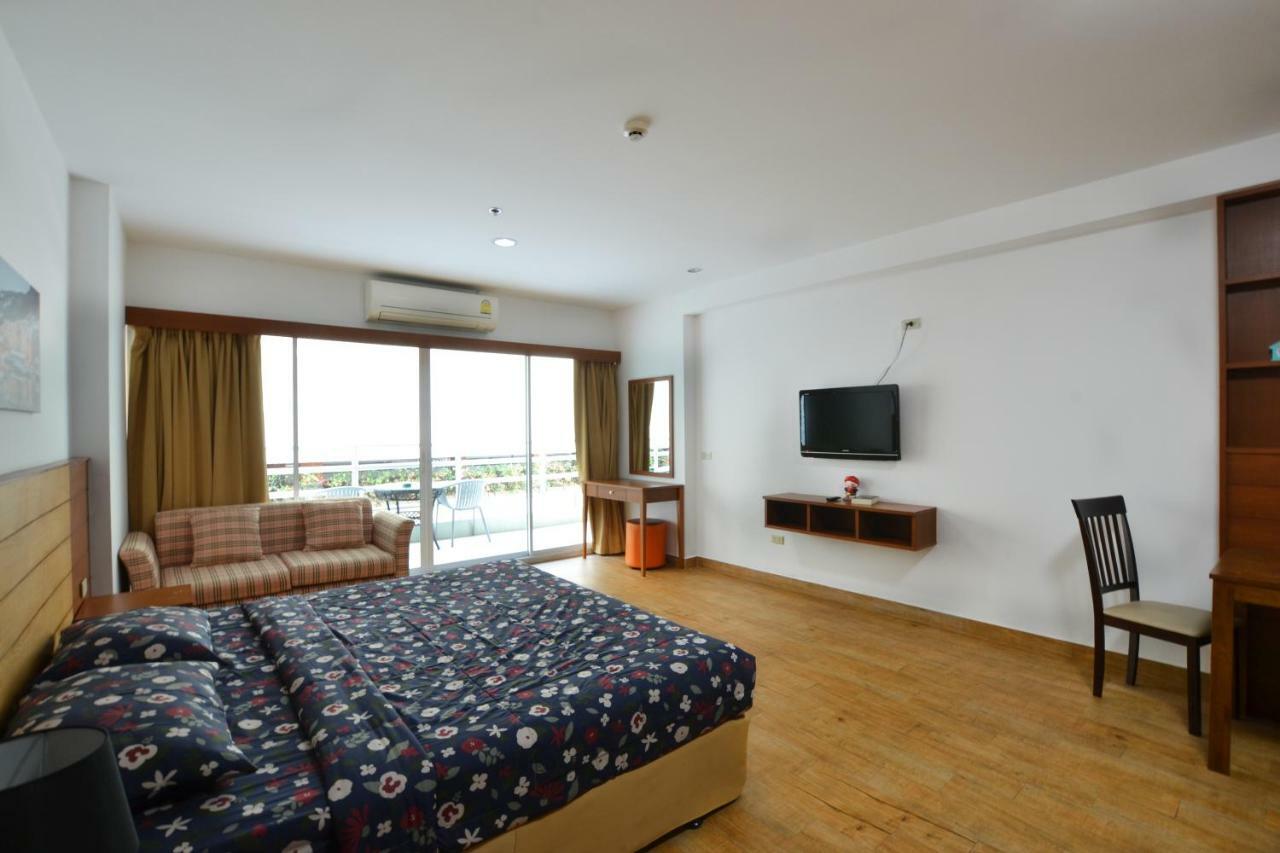 Condo Express View Talay 6 Pattaya Bagian luar foto